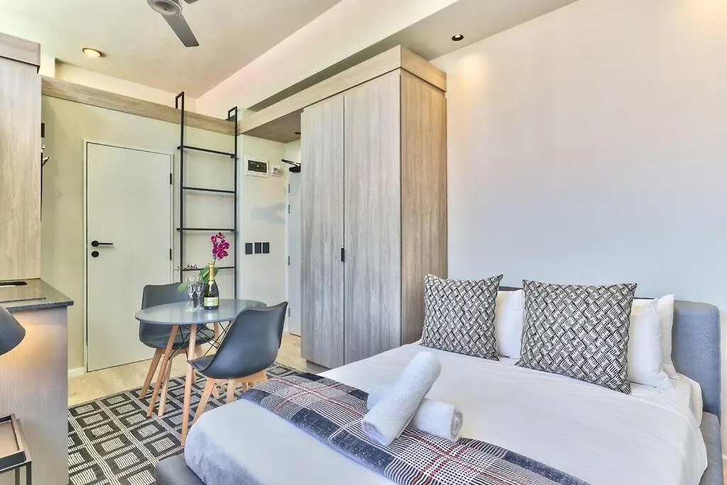 Modern, Sunfilled Urban Apt At The Harri W/Views Cape Town