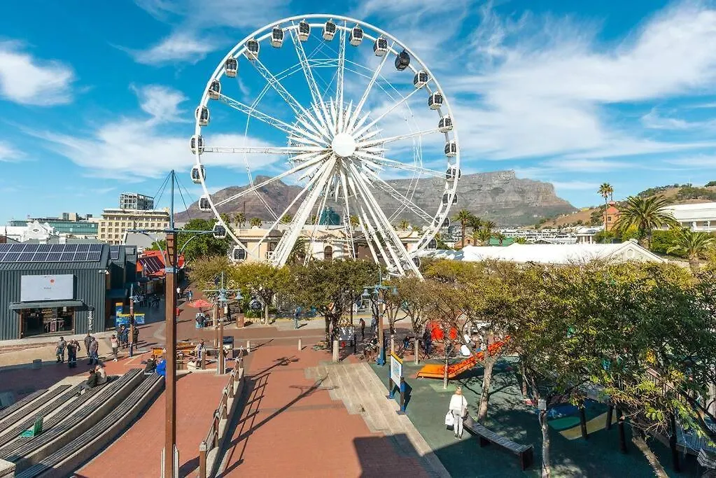 Modern, Sunfilled Urban Apt At The Harri W/Views Cape Town 0*,